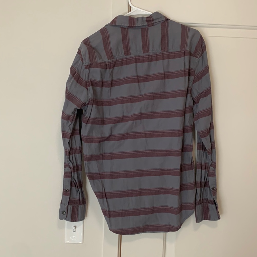 American Eagle Shirt - Picture 3 of 3